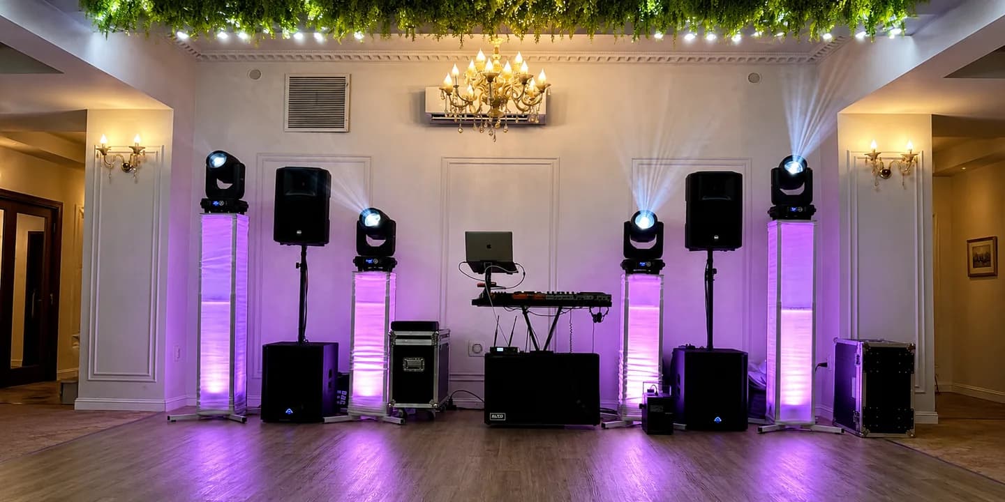 Atmosferă Magică & Ring de Dans Plin